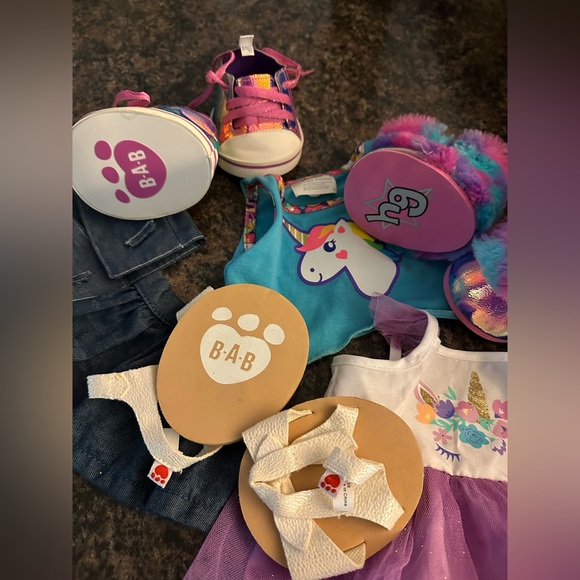 Build-A-Bear accessories - Picture 2 of 2